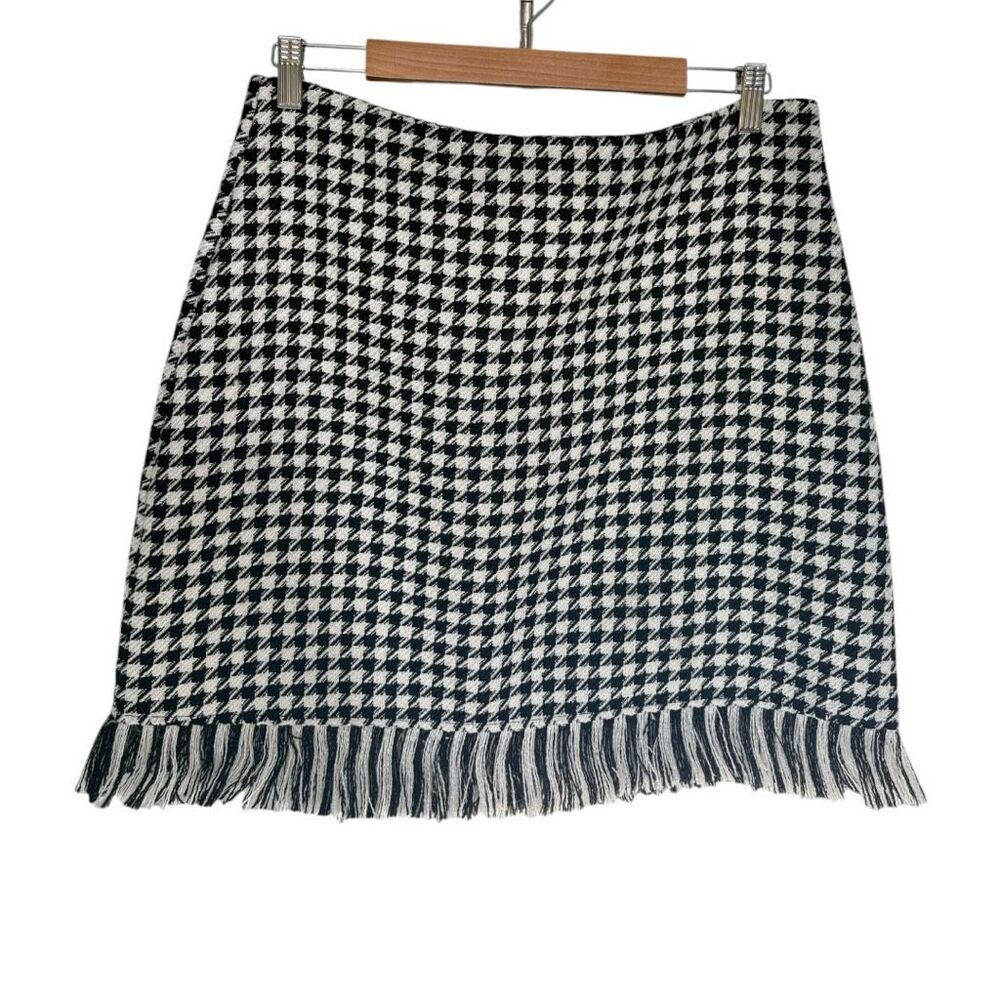 New York & Company Houndstooth Black & White A-Line Skirt Fringe Hem size Large
